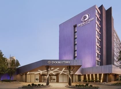 DoubleTree by Hilton Hotel Toronto Airport West