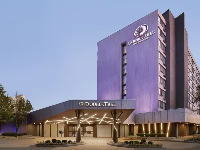 DoubleTree by Hilton Hotel Toronto Airport West