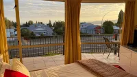 Chantillys Motor Lodge Hotels in Waipahihi