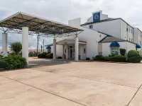 Motel 6 San Antonio, TX - South Hotels near Normoyle Park
