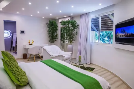 Le Wafou Отели рядом с Аэропорт Феликс Уфуэ-Буаньи