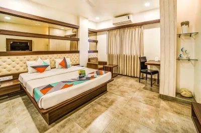 FabHotel Global Inn - Nr Sanjeevani Children's Hospital Hotel in zona Gurudwara Bhai Saheb Bhai Daya Singh Ji Bhai Dharam Singh Ji