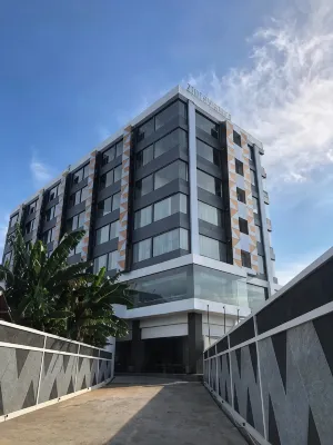 Zenith Premiere Hotel Baubau Hotels in Kokalukuna