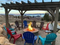 Loving Life @ the Lake at Harbor Village! 8 Bdrm Sleeps 30! Firepit Ping Pong!