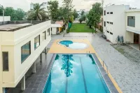 Pushpak Resort - Pools