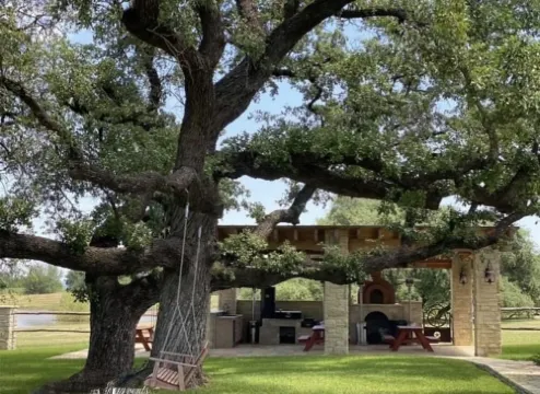 Authentic 1800’s cabin getaway with modern day amenities