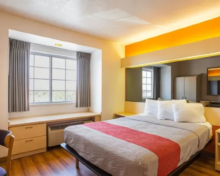 Motel 6 Bernalillo, NM Hotels in Bernalillo