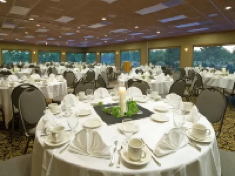 Lake Okoboji Resort and Conference Center Hotels in Okoboji