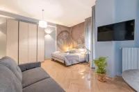 City Gate - Luxury Suites