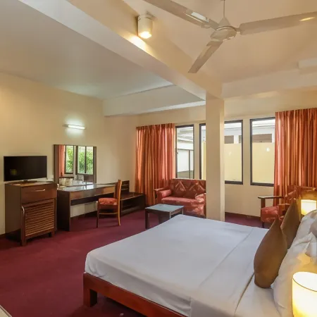 Hotel Janaki