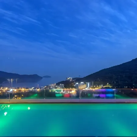 Friemily Poolvilla & Hotel