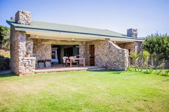 African Safari Lodge Hotels in Grahamstown