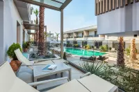 Pefki Deluxe Residences - Adults Only 16Plus - プール