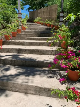 Crown Malapascua Отели рядом с достопримечательностью «Логон Бич»