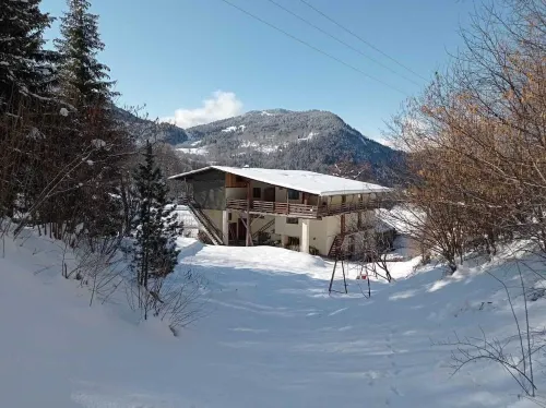 Savoie, St François Longchamp, Très Grand Appartement de 180 m2, 12 Couchages Hotels in Saint-Francois-Longchamp