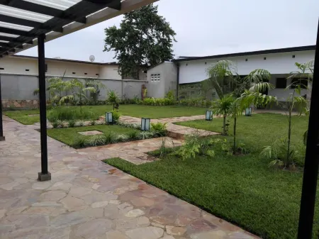 Urban Lodge Отели в г. Бужумбуре