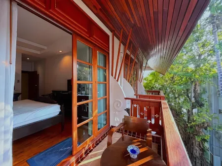 Sripat Guesthouse