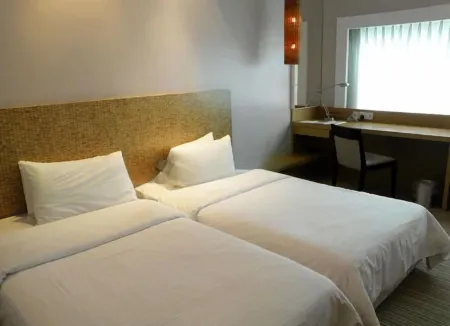 Hotel Bedsinn Отели рядом с достопримечательностью «NFC Bridge»