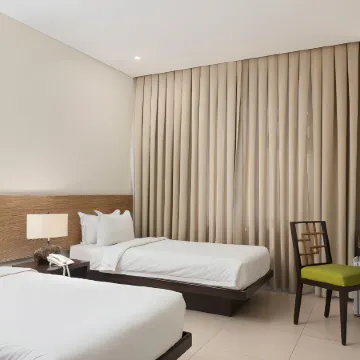 Azia Suites and Residences Отели рядом с достопримечательностью «Авеню Манго»