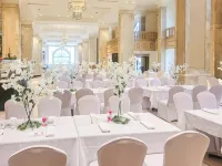 Holiday Resort & Spa Guam - breakfast