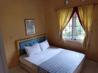 Villa Ranchero 2 Br Hôtels à : Cisaat
