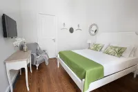 Casa Das Palmeiras Charming House - Azores 1901 - Homestays