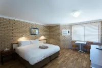 Potshot Hotel Resort Hotels in Exmouth