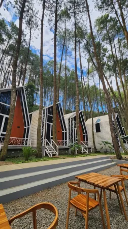 Inspira Cabin Отели рядом с достопримечательностью «Kebun Kopi Gaia»