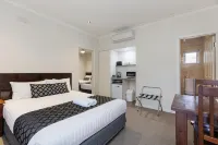 Amaroo Motel - Pysäköinti