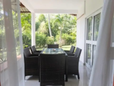 Praslin Paradise Hotels in Praslin Island