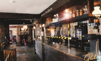 The Globe Inn