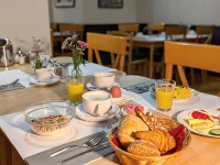 Boulevard Hotel Altstadt Schwerin - breakfast
