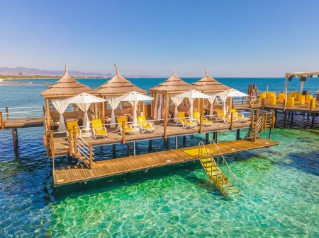 Salamis Bay Conti Hotel Resort & Spa & Casino Отели в г. Agios Georgios