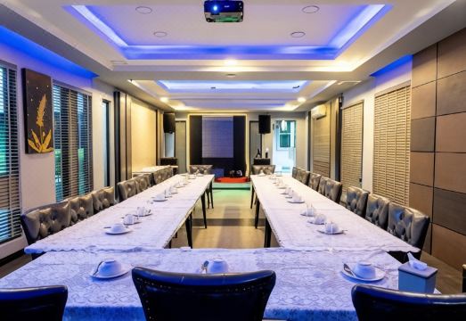 더 그레이트 레지던스 호텔 객실 내부 또는 발코니