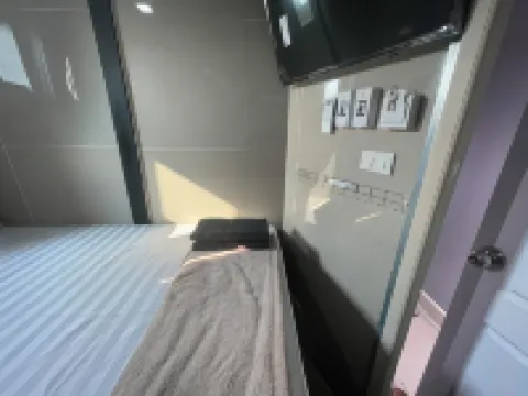 Charinsup Pinklao Hotel バンクルアイのホテル