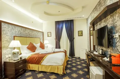 Rest Night Serviced Apartments - Al Hamra Hotel di 