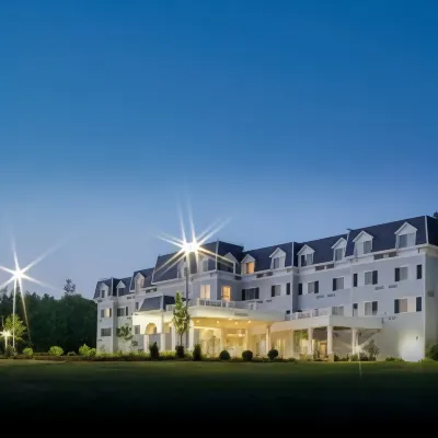 Courtyard Lenox Berkshires