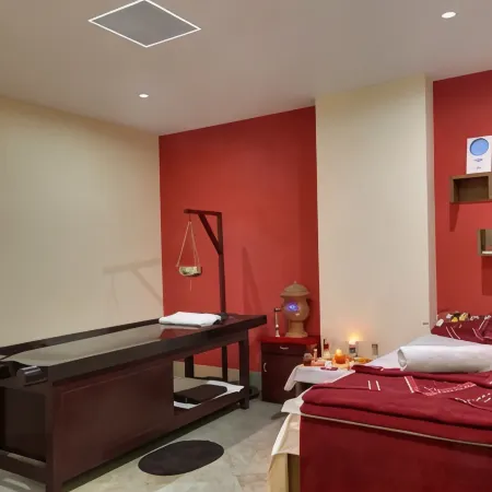 The Pride Hotel, Nagpur