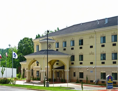 Best Western Jacksonville Inn Отели в г. Cherokee County