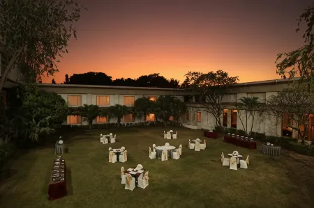 Hotel Express Residency-Jamnagar