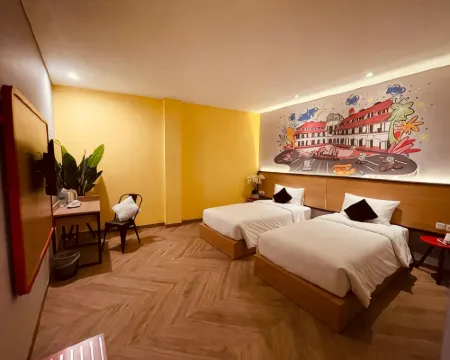 Nite & Day Hotel @ Semarang - Candi Hotels in Gajahmungkur