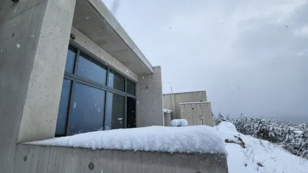 Yeongdeok Orto Sea Village 2 Pension Отели рядом с достопримечательностью «Koraebul-haesuyokchang»