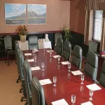 Pike's Waterfront Lodge Hotels in College