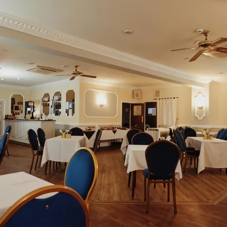 The Waverley Hotel