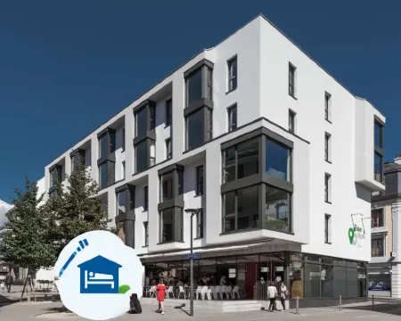 Base Nyon Hotels in Nyon