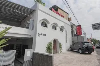 RedDoorz Near Exit Toll Tanah Baru Bogor - 2-Star