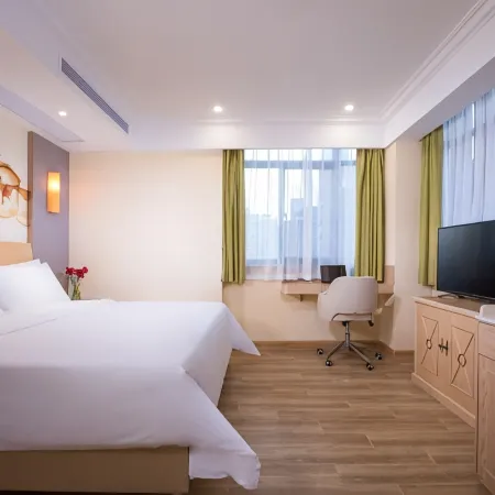 Vienna 3 Best Hotel (Jiuhuashan High-Speed Railway Station)
