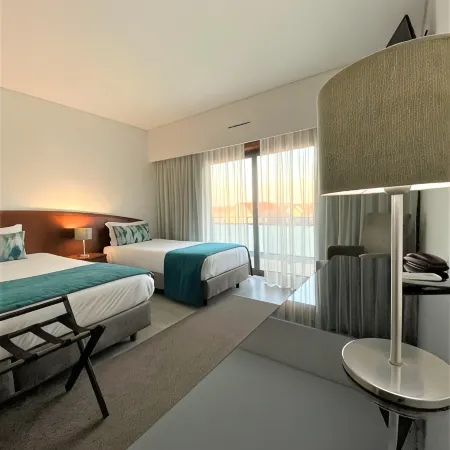 Apulia Praia Hotel