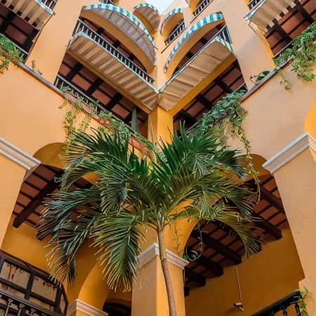 Hotel El Convento Отели рядом с достопримечательностью «Район Вьехо-Сан-Хуан»