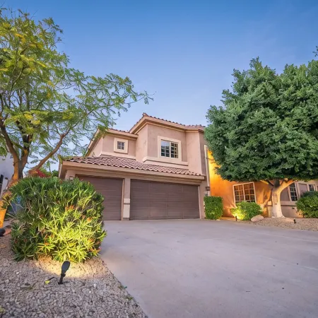 Spacious N. Scottsdale 6 Bdrm Sanctuary w/Pool!